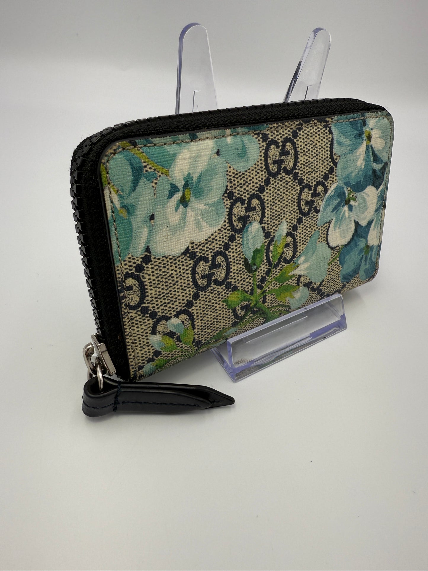 Gucci Floral Blue GG Supreme Zippy Wallet