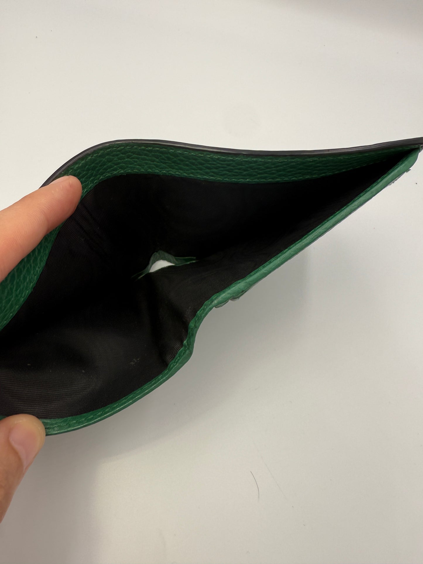 Gucci Leather Men’s Black And Green Bifold Wallet