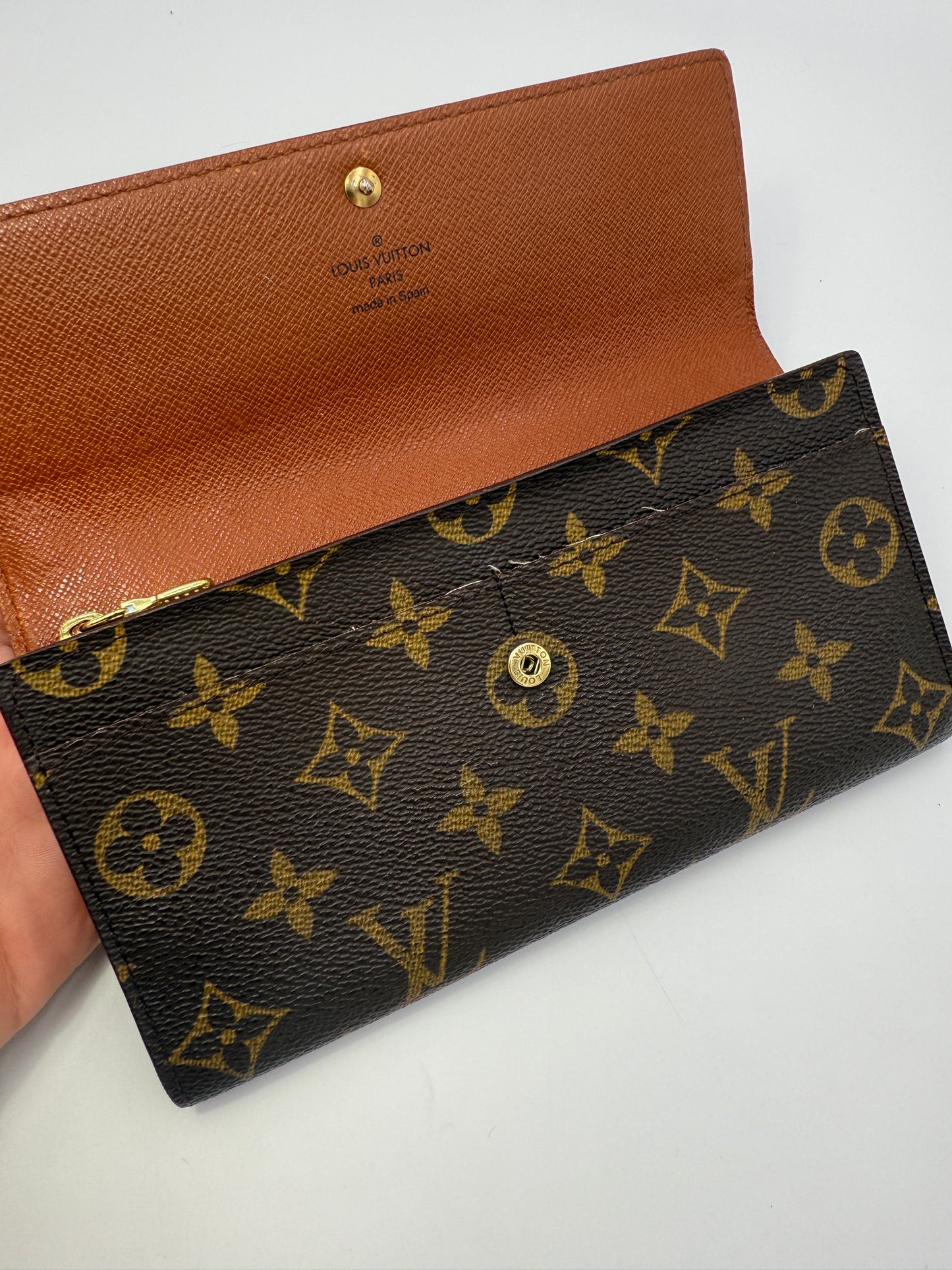Louis Vuitton Monogram Sarah Wallet CA0929