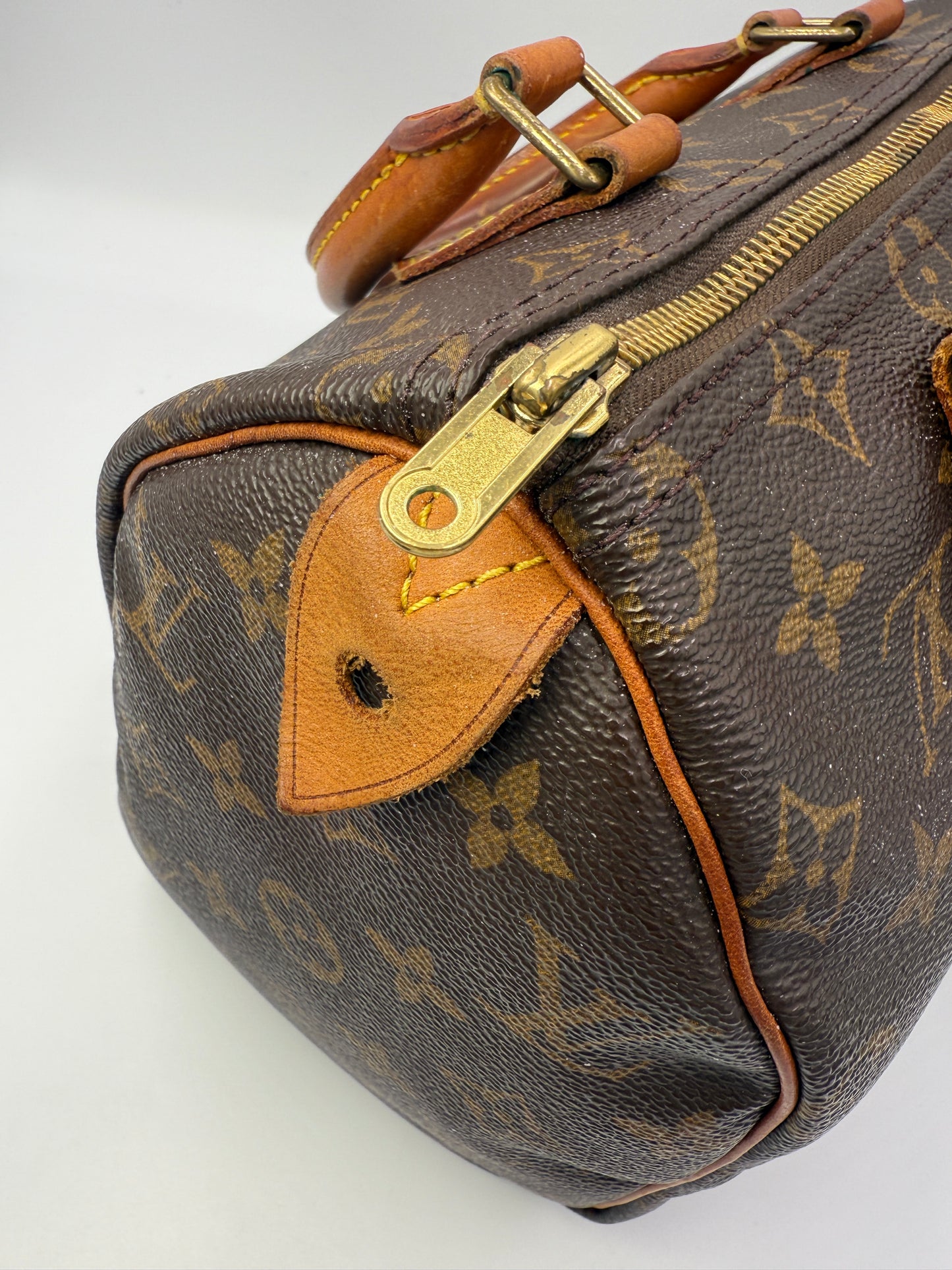 Louis Vuitton Monogram Speedy 25 SP0915