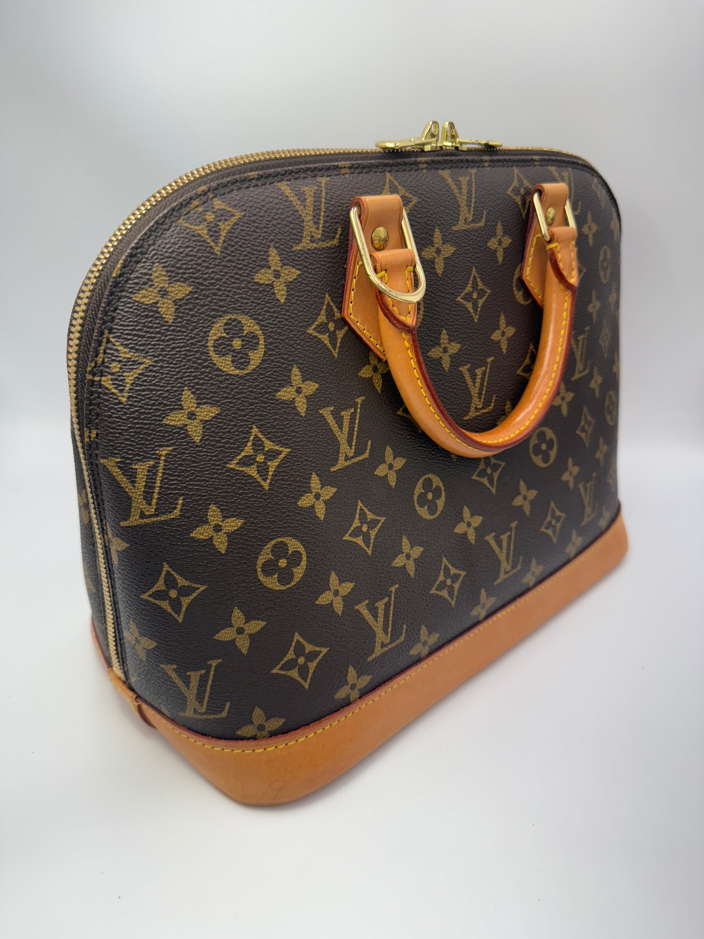 Louis Vuitton Monogram Coated Canvas Alma FL0021