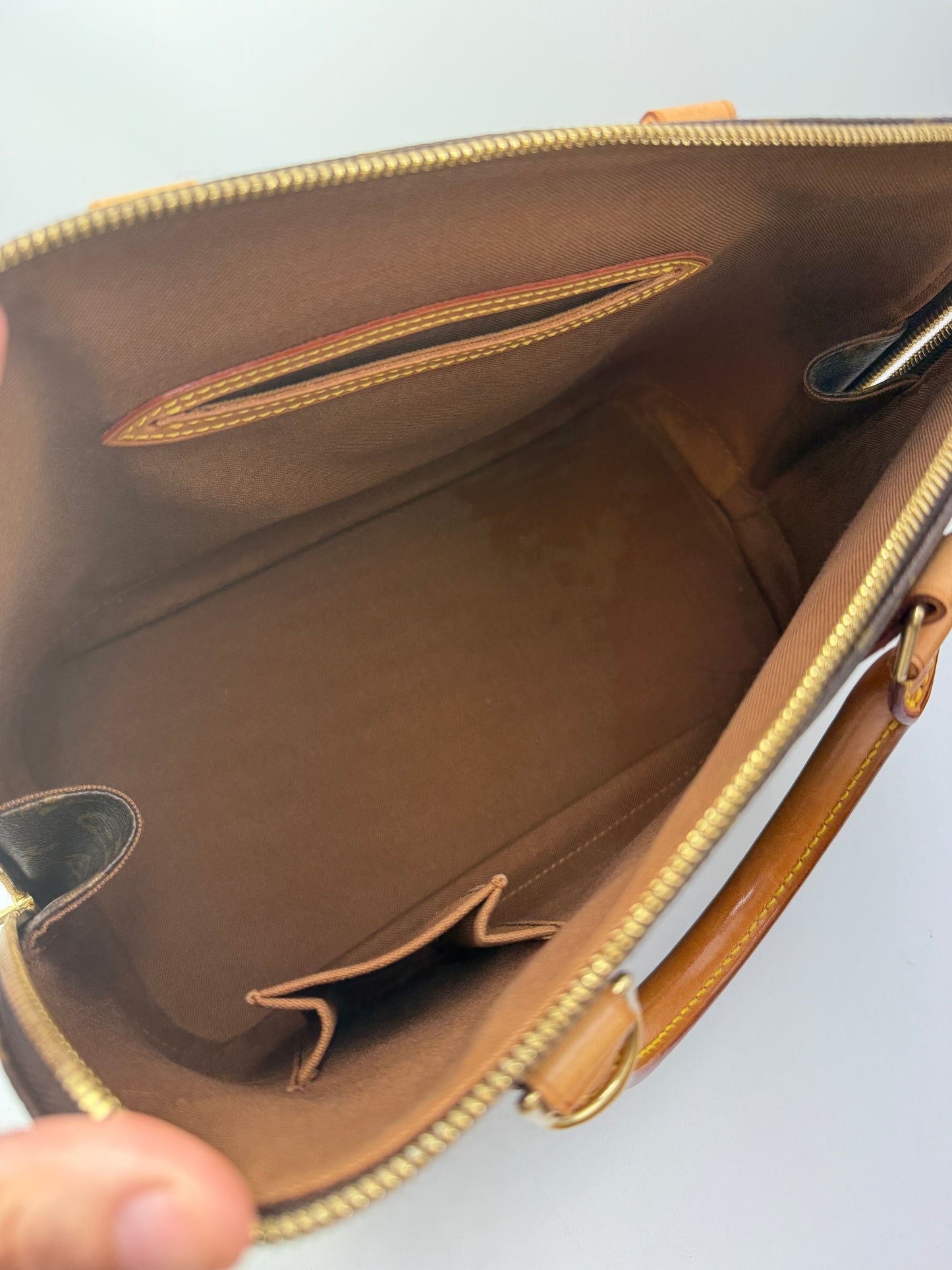 Louis Vuitton Monogram Coated Canvas Alma FL0021