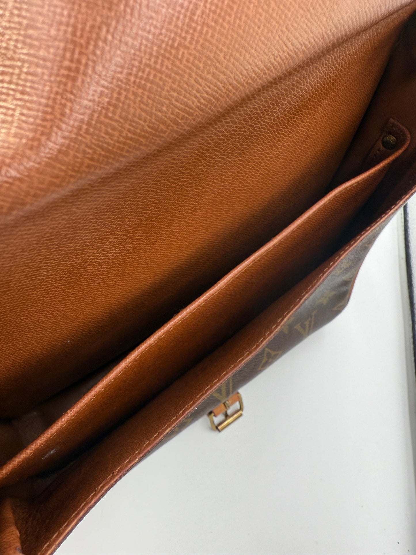 Louis Vuitton Monogram Cartouchiere GM Crossbody Shoulder Bag 8909 SL