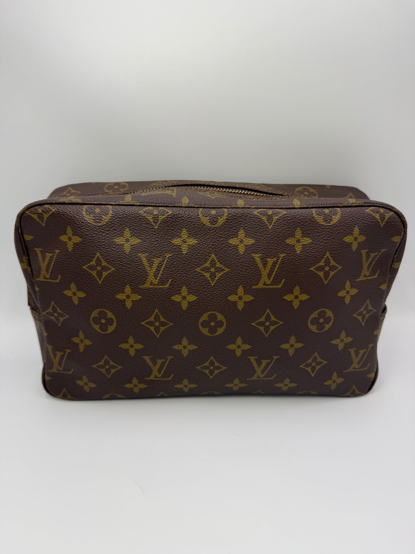 Louis Vuitton Monogram Coated Canvas Toiletry 28 cm