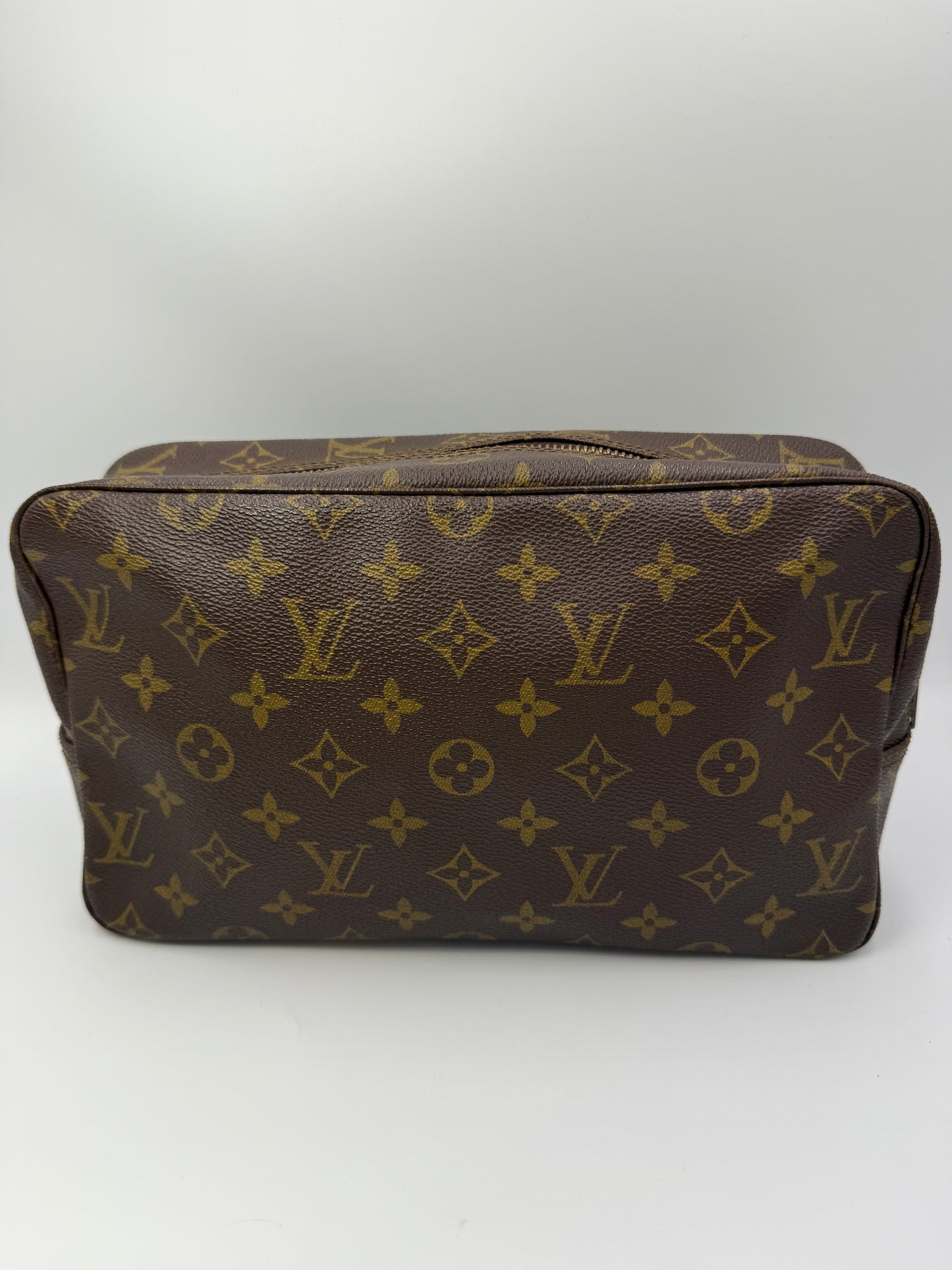 Louis Vuitton Monogram Coated Canvas Toiletry 28 cm