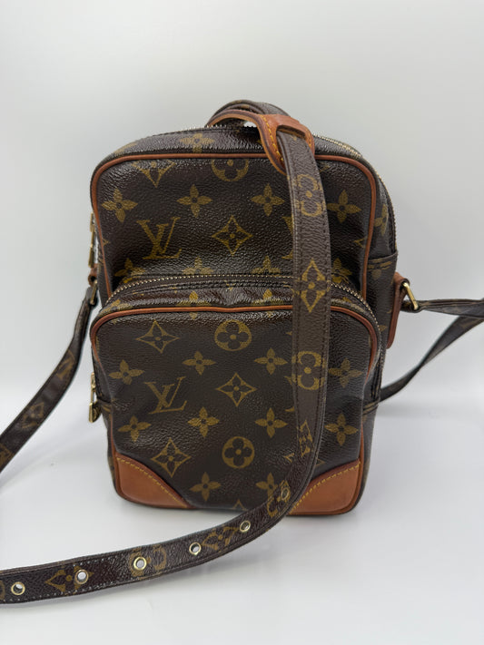 Louis Vuitton Monogram Coated Canvas Amazone Crossbody TH8906
