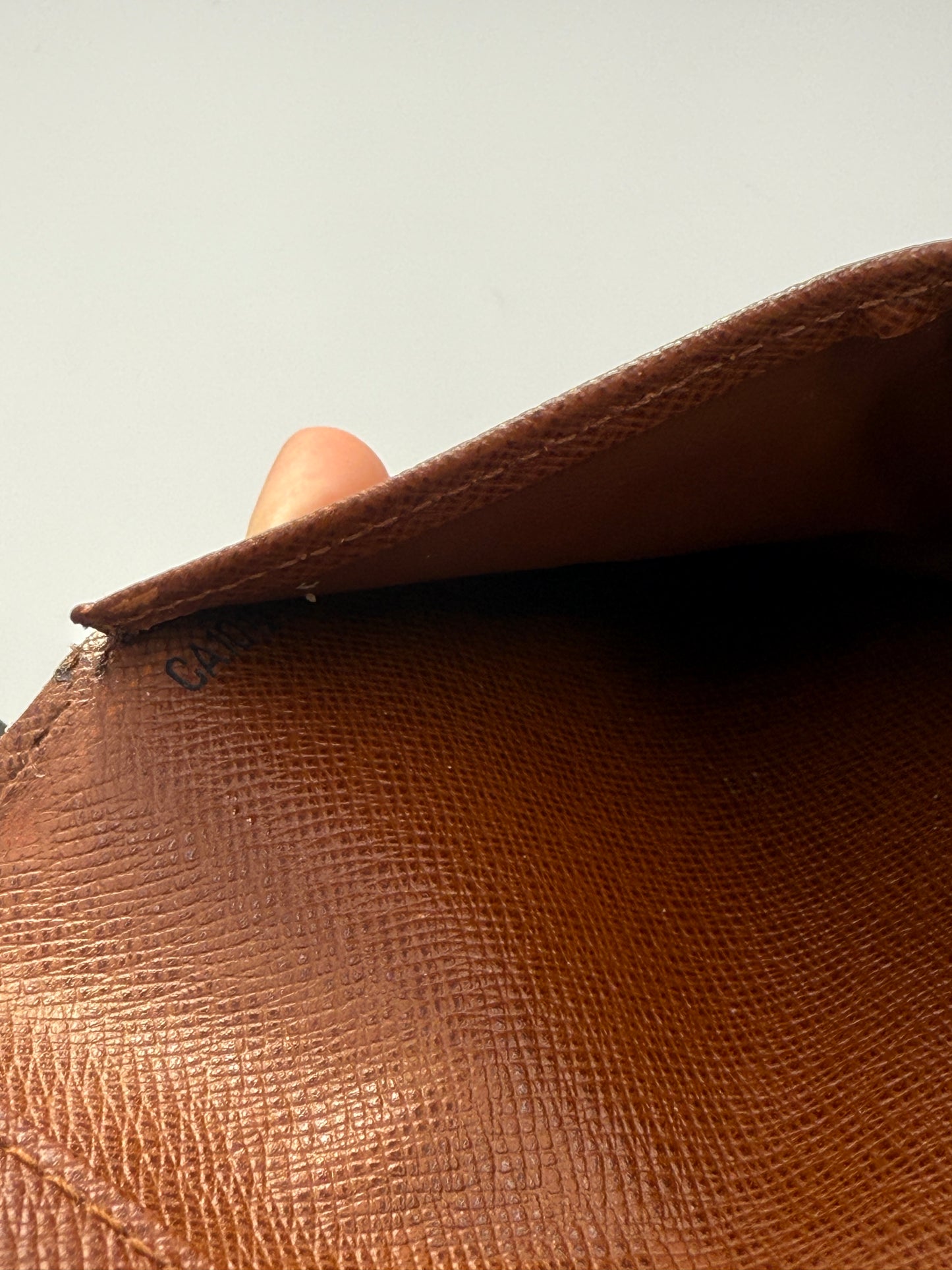 Louis Vuitton Monogram Bifold Wallet CA1012