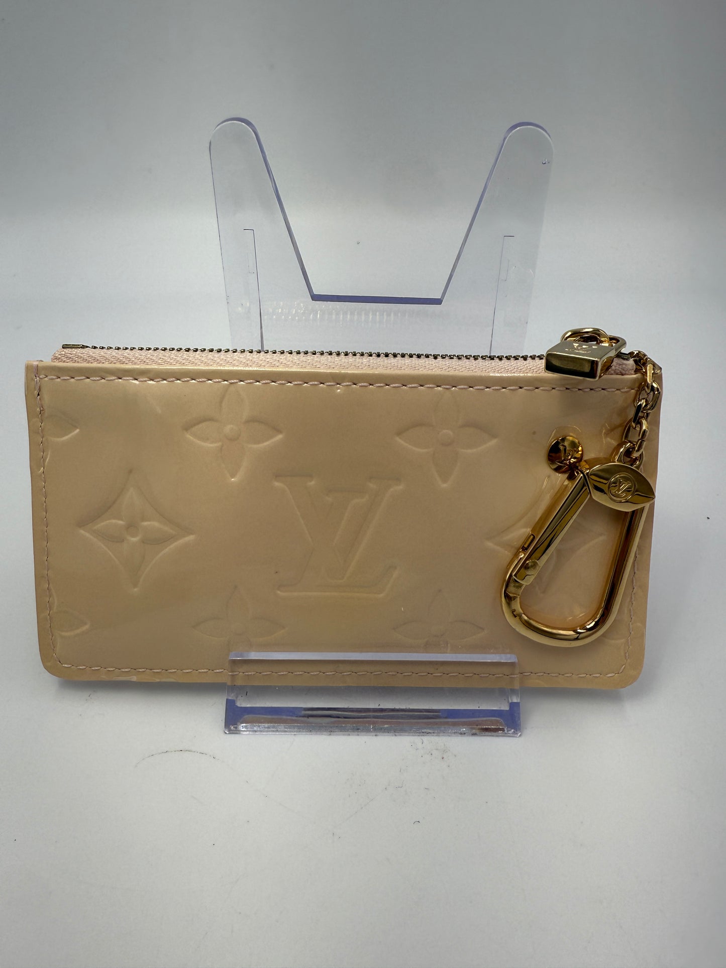 Louis Vuitton Cream Vernis Key Cles CA0074