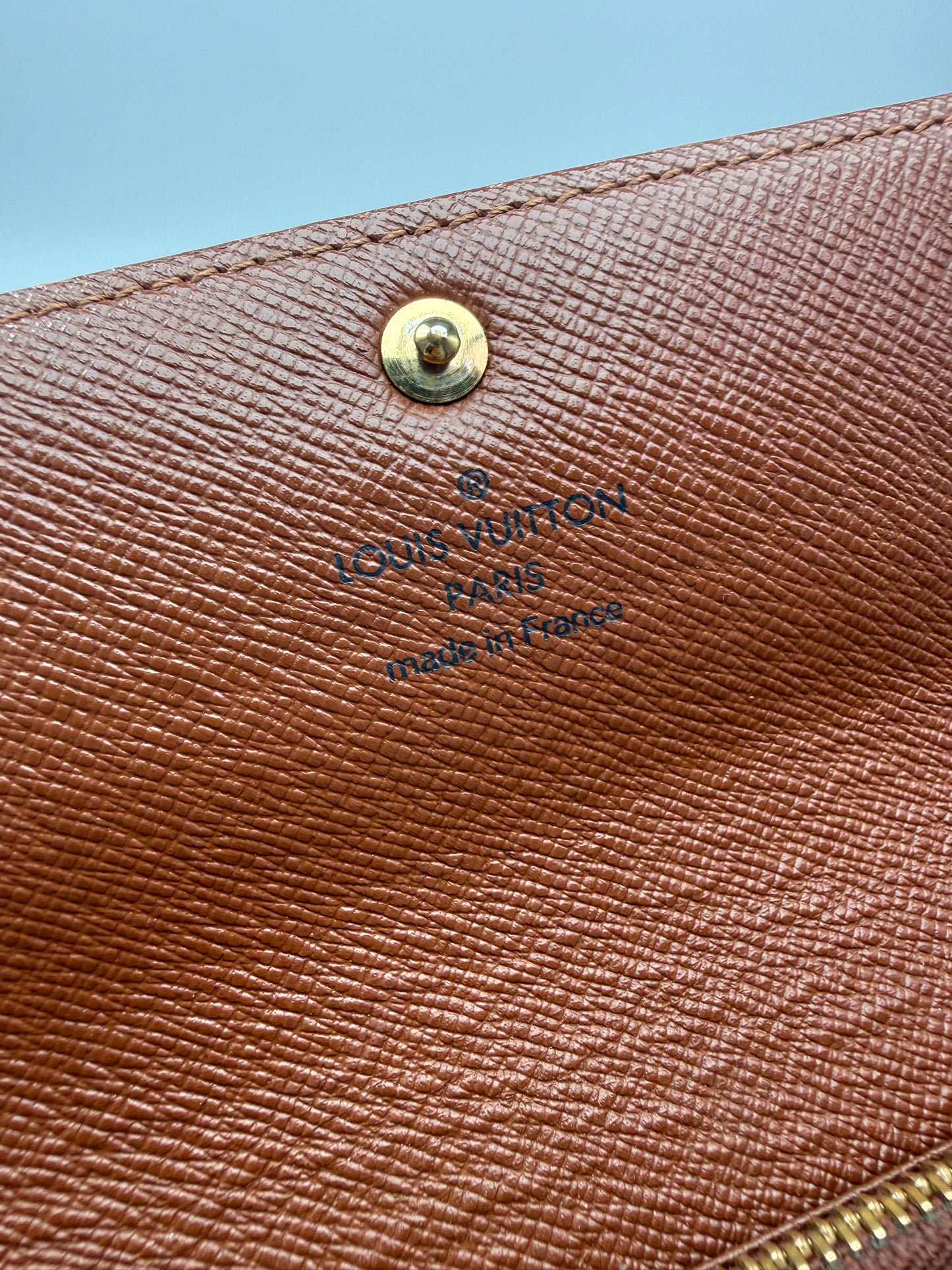 Louis Vuitton Monogram Sarah Wallet with Unbranded Chain CT0025
