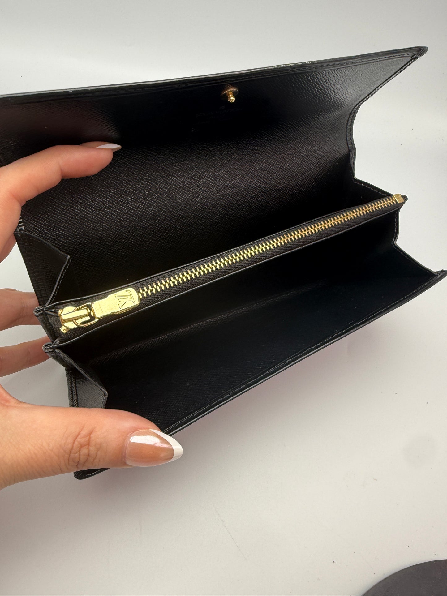 Louis Vuitton Black Epi Leather Sarah Wallet CA0926